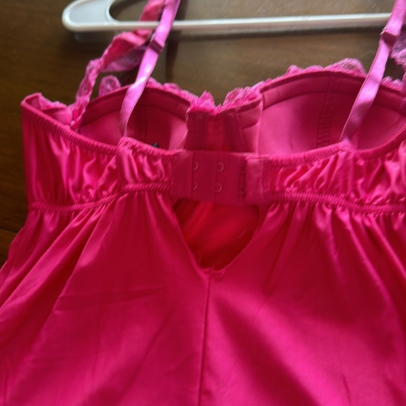 Victoria’s Secret Sexy Little Things 2004 - Picture 5 of 12